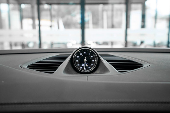 Porsche Macan 24 of 30