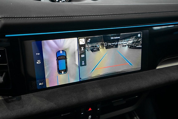 Porsche Macan 23 of 30