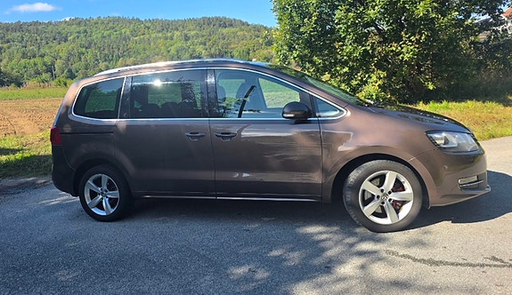 Volkswagen Sharan 5 of 25