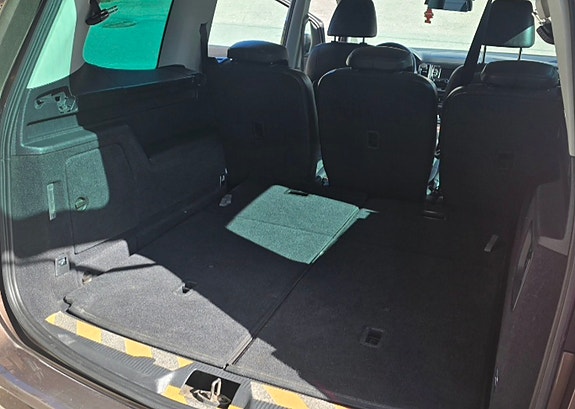 Volkswagen Sharan 18 of 25