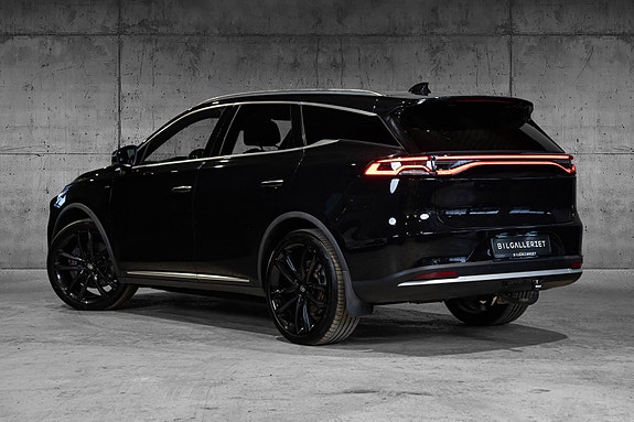 BYD Tang 7 of 30