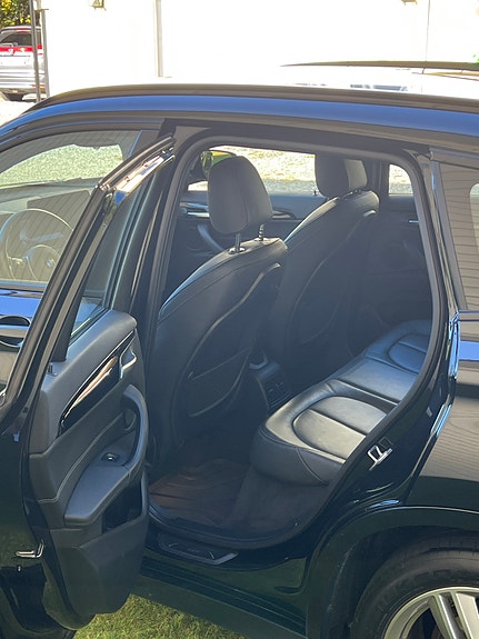 BMW X1 19 of 25