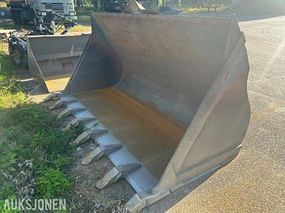 Volvo L120E 6 of 14