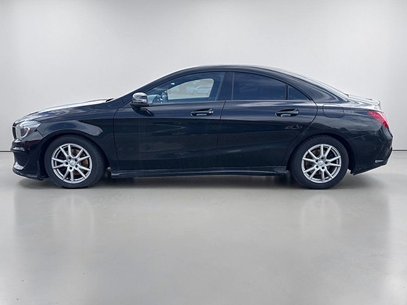 Mercedes-Benz CLA180 6 of 10