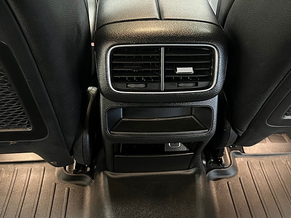 Mercedes-Benz GLE350 de 25 of 30