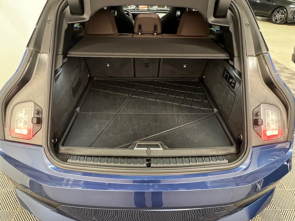 BMW iX 7 of 30