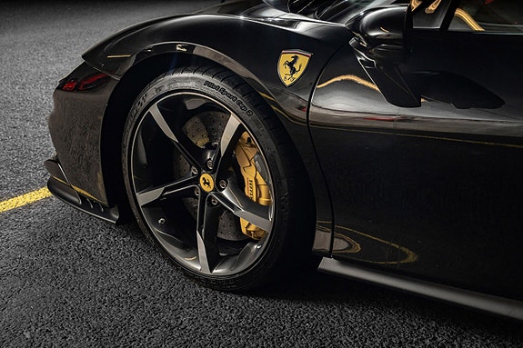 Ferrari SF90 Spider 23 of 30