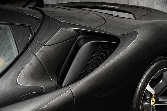 Ferrari SF90 Spider 16 of 30