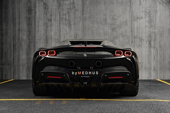 Ferrari SF90 Spider 11 of 30