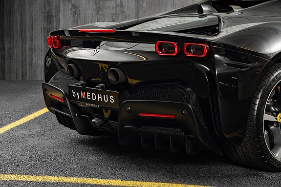 Ferrari SF90 Spider 10 of 30