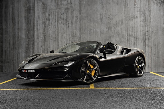 Ferrari SF90 Spider 3 of 30
