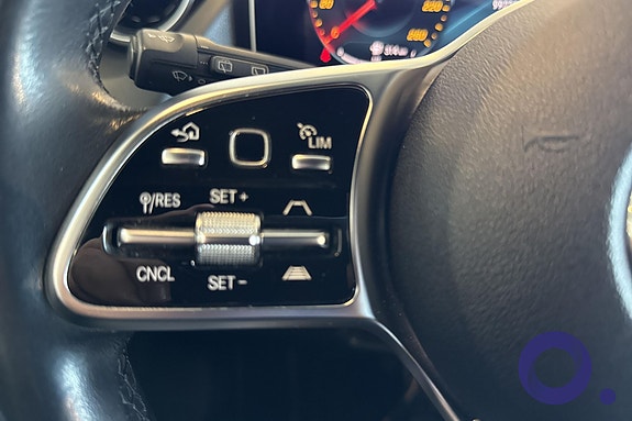 Mercedes-Benz B180 22 of 26