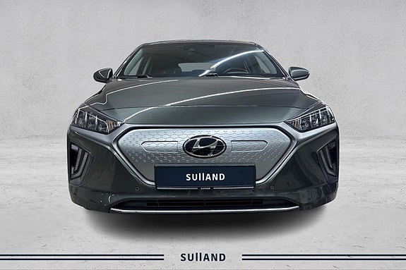 Hyundai IONIQ 8 of 27