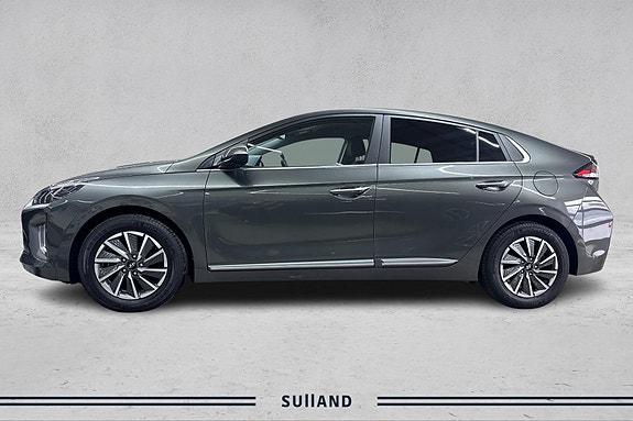 Hyundai IONIQ 2 of 27