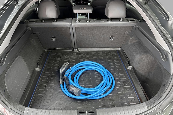 Hyundai IONIQ 17 of 27