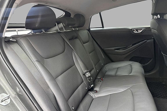 Hyundai IONIQ 15 of 27