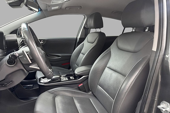 Hyundai IONIQ 11 of 27