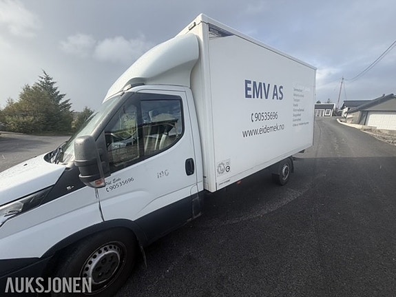 Iveco Daily 11 of 17
