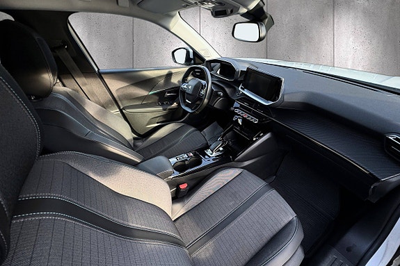 Peugeot 2008 12 of 22