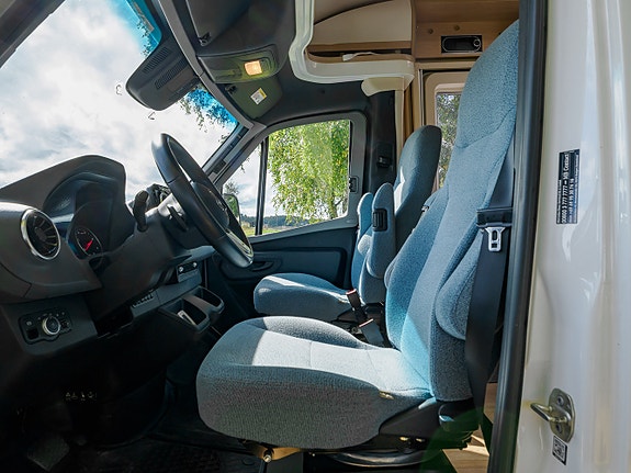 Hymer B 580 MC | MERCEDES 170 HK | AUTOMAT | ENKLE SENGER | SOLCELLE | LITIUMBATTERI 10 of 30