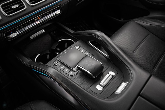 Mercedes-Benz GLE350 de 24 of 30