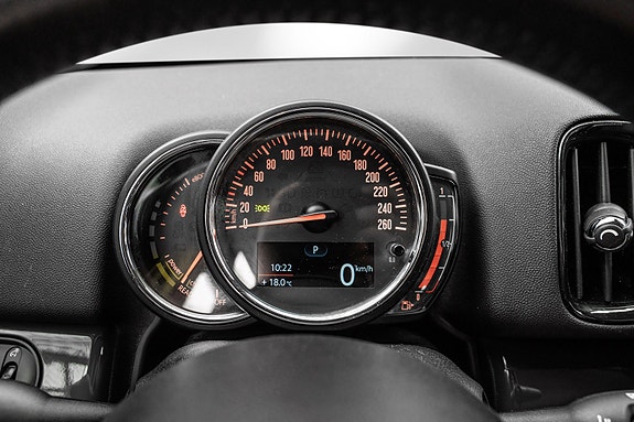 MINI Countryman Cooper SE 19 of 26