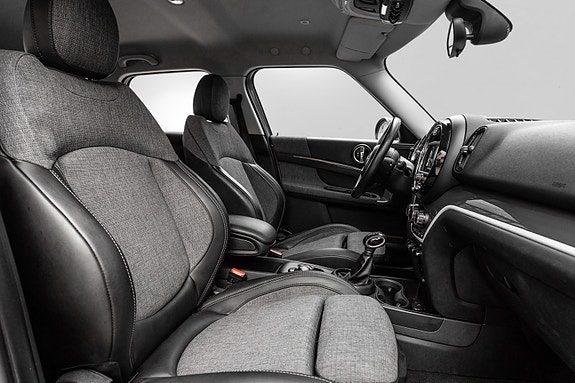 MINI Countryman Cooper SE 25 of 26