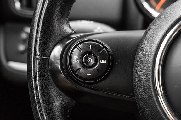 MINI Countryman Cooper SE 18 of 26