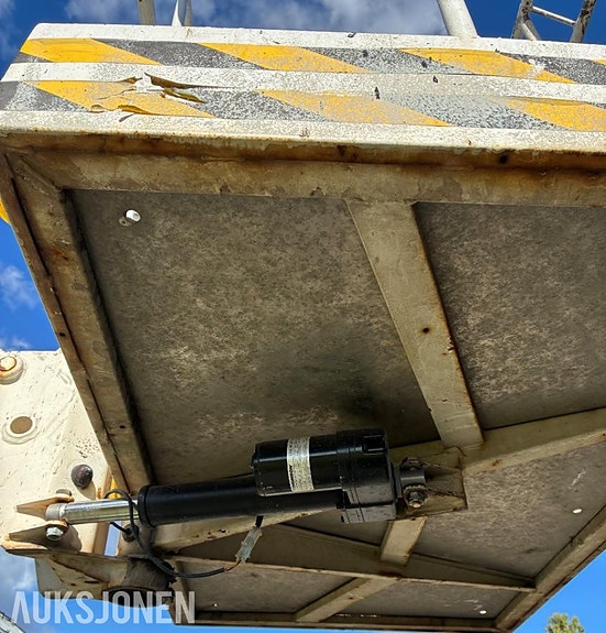 Dexter 15Z tilhengerlift med 15 meter arbeidshøyde - Sertifisert 12 of 14