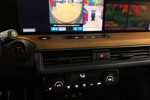 Honda e 9 of 15