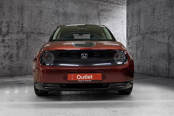 Honda e 3 of 15