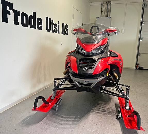 Lynx Xterrain RE 900 ACE Turbo R 180hk 4-takt 2 of 11