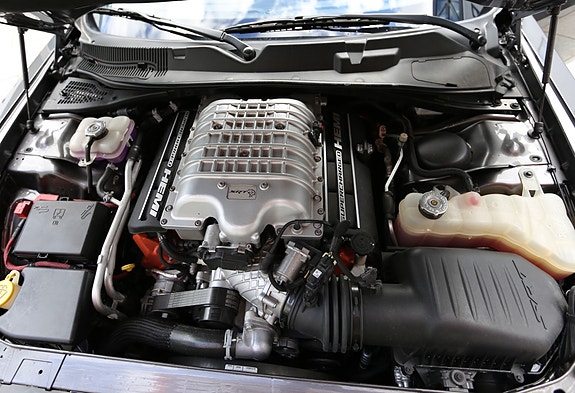 Dodge Challenger 19 of 27