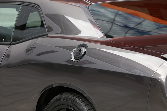 Dodge Challenger 18 of 27