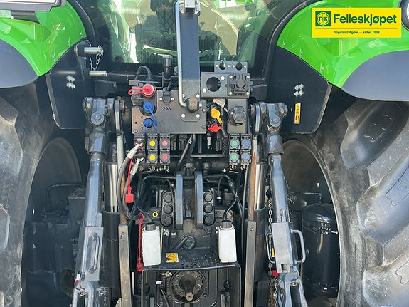 Deutz Fahr 6190 AGROTRON TTV 4 of 16