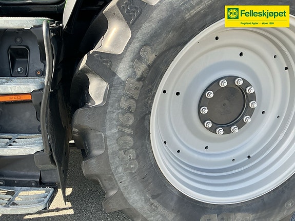 Deutz Fahr 6190 AGROTRON TTV 9 of 16