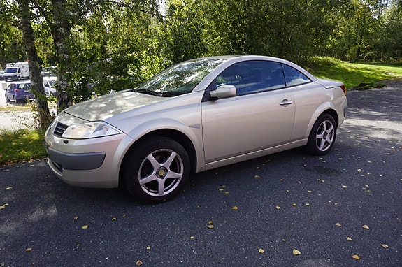 Renault Megane 5 of 16