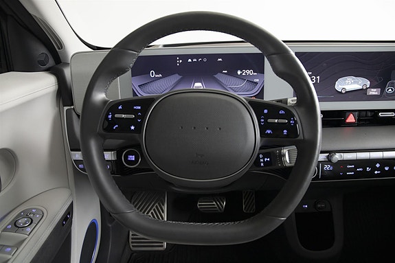 Hyundai Ioniq 5 12 of 30
