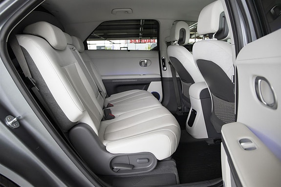 Hyundai Ioniq 5 27 of 30