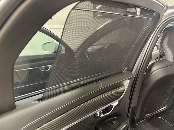 Volvo S90 26 of 30
