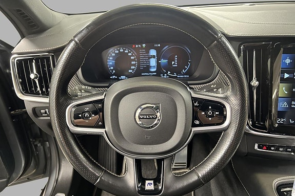 Volvo S90 14 of 30