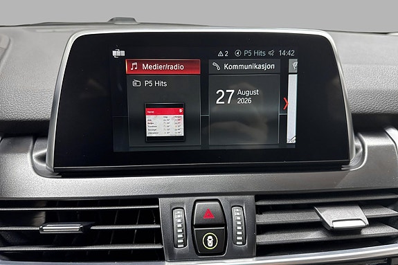 BMW 225xe 14 of 29