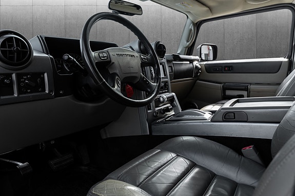 Hummer H2 28 of 30