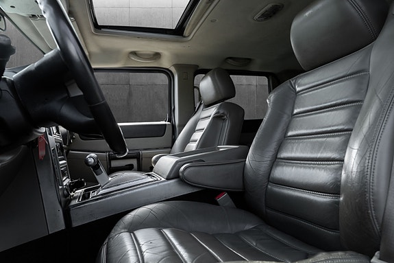 Hummer H2 29 of 30
