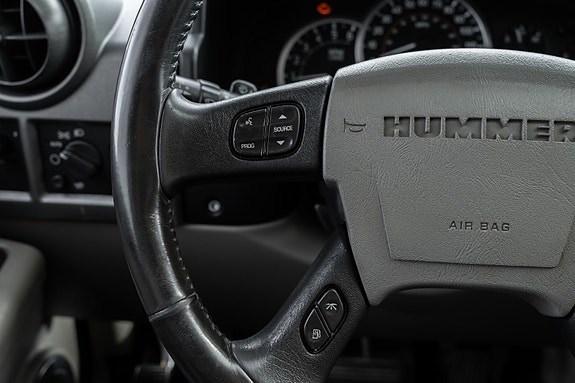 Hummer H2 16 of 30