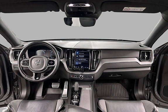 Volvo XC60 11 of 27