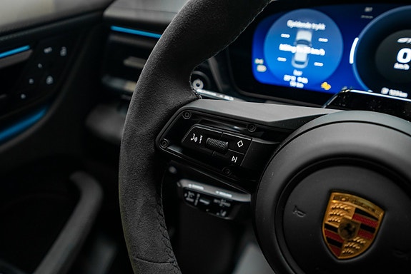 Porsche Macan 19 of 30