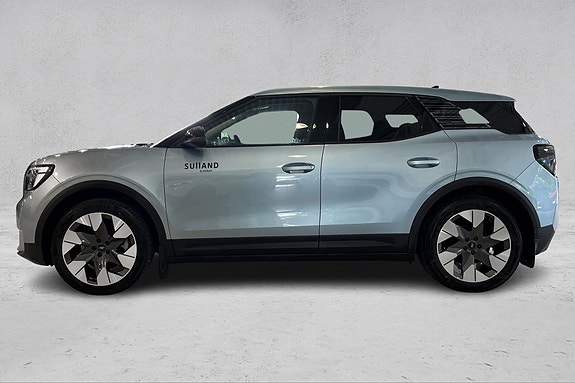Ford Explorer 2 of 27