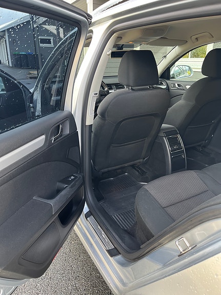 Skoda Superb 20 of 30