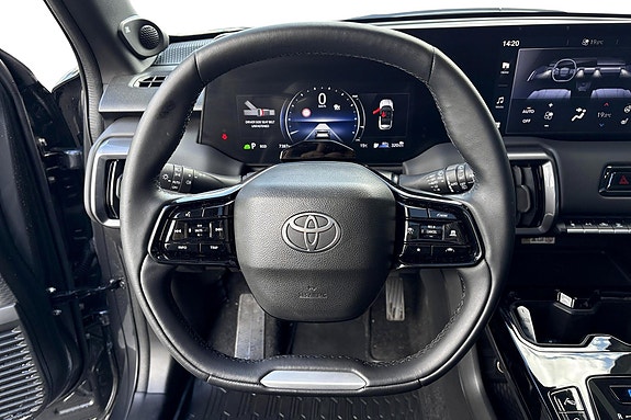 Toyota Urban Cruiser 12 of 29